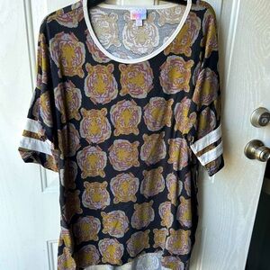 Lularoe Irma size L